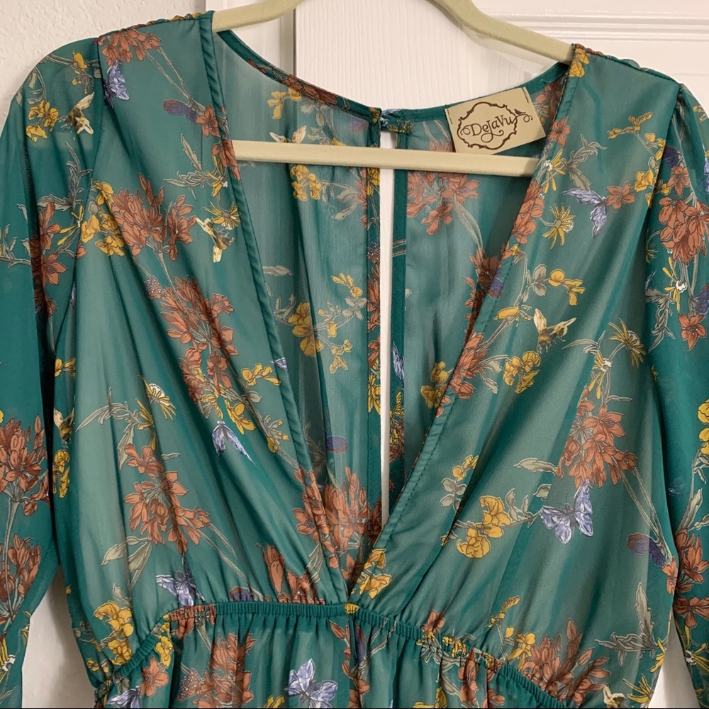 V Cut Romper - Picture 2 of 6